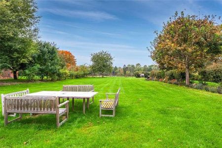 Cold Harbour, Goring Heath, Reading, Oxfordshire, RG8 - Photo 4