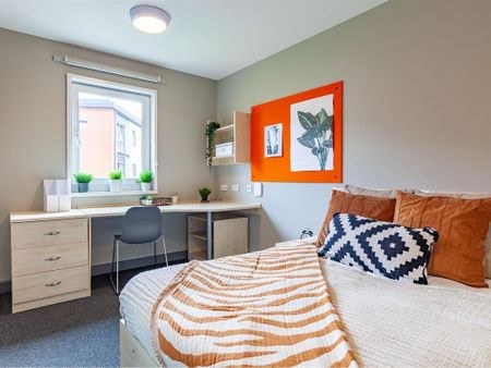 1 bedroom in a flat share to rent - Photo 5