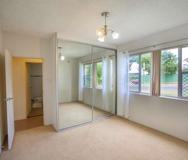 2/2 Noela Avenue, New Lambton NSW 2305 - Apartment For Rent | Domain - Photo 5