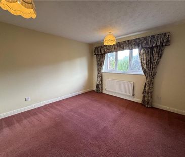 4 bedroom detached house to rent - Photo 5