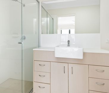 Modern Living at Harbour Terraces - 3 Bedroom/2 Bathroom + 2 Tandem... - Photo 6