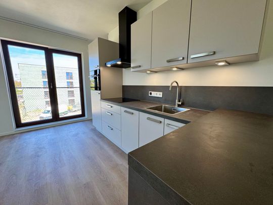 Te huur: Appartement Burgemeester Michiels van Kessenichpassage in Maastricht - Photo 1