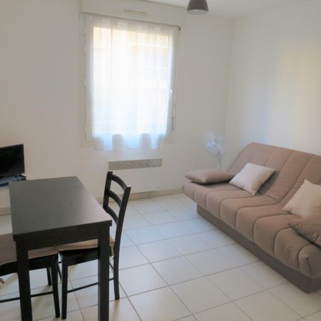 Location Appartement 1 pièce 22m² - Photo 3