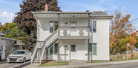 Duplex Lumineux à louer - Photo 2