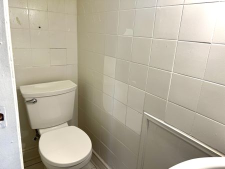 For Lease - 1 Givins Street Unit# Apartment 2, Toronto, Ontario - Photo 5