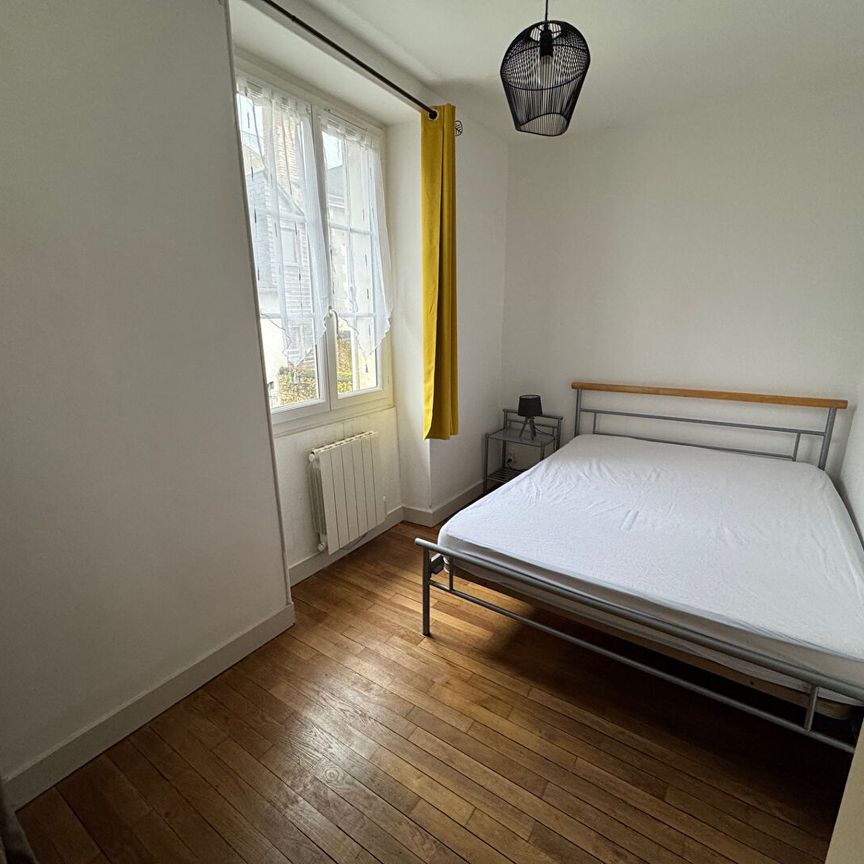 Location appartement 2 pièces, 27.90m², Blois - Photo 1