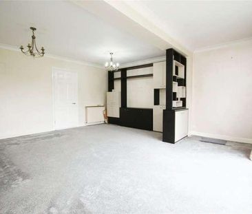 South End Road, Rainham, Essex, RM13 - Photo 4