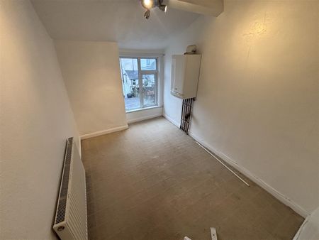 Stafford Road, Grangetown, Cardiff - Photo 3