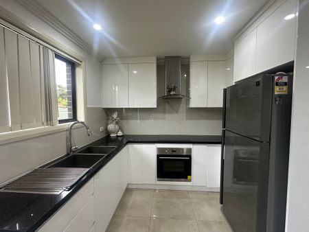 Charming Two-Bedroom Granny Flat - Photo 5