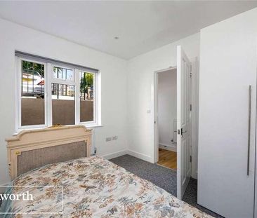 Annexe, The Upper Drive, Hove, East Sussex, BN3 - Photo 6