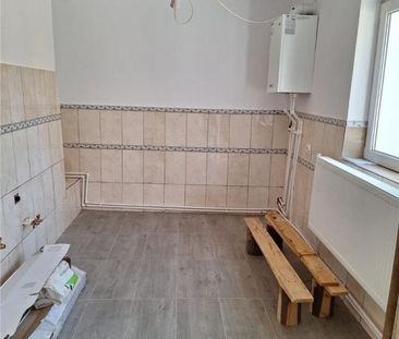 Resedinta spatiu profesional de inchiriat, Ghimbav – Ce... - Fotografie 5