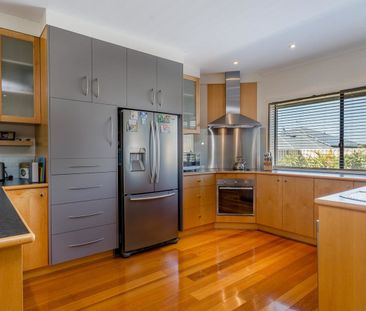 9 Rigby Avenue, Spearwood, WA 6163 - Photo 2