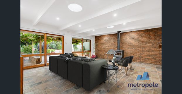 BEAUTIFULLY PRESENTED HOME A WALK TO SCHOOLS - Photo 1