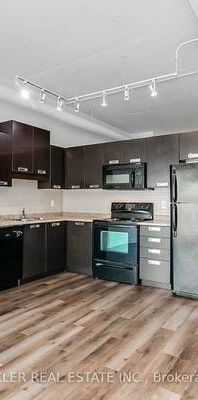 ON SUBWAY LINE MASSIVE W/O TERRACE 1 BED HARD LOFT - Photo 1