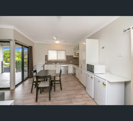 8B Nicholson Avenue, Salisbury, Qld 4107 - Photo 5