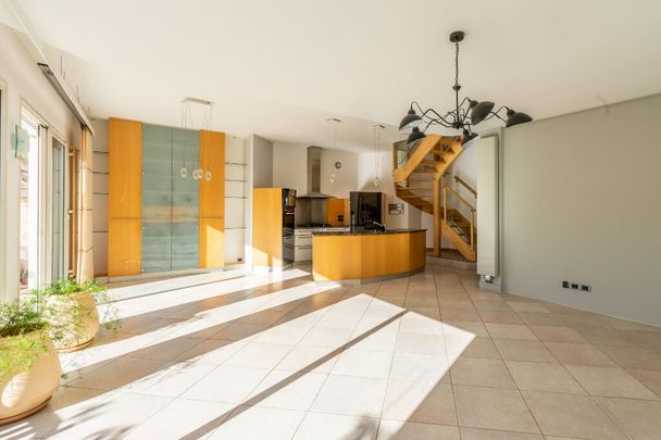 Maison lumineuse et familiale. 4 chambres, 140 m² - Photo 1