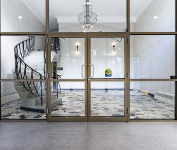 For Lease - 30 Speers Road Unit# 1705, Oakville, Ontario - Photo 2