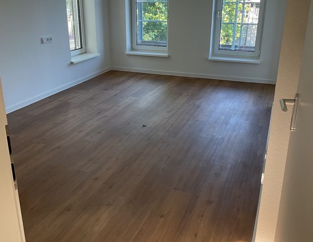 Neuwertige 2-Zimmer-Wohnung im Dachgeschoss - Photo 1