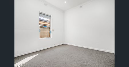 Newly refreshed west-side base - Photo 4