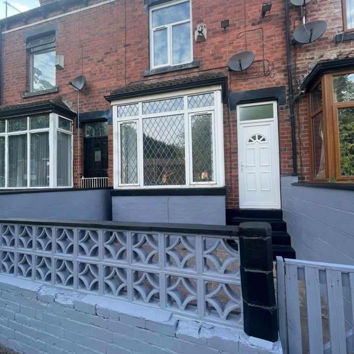 4 Bed Terraced House, Blackpool Grove, LS12 - Photo 1