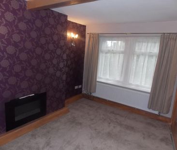 2 bedroom cottage to rent - Photo 1