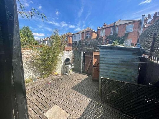 Derby Avenue, North Finchley, N12 - Photo 1