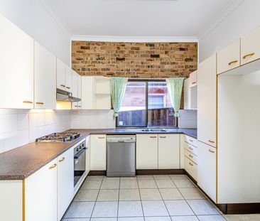 24 Fisher Avenue, Pennant Hills NSW 2120 - House For Rent | Domain - Photo 5