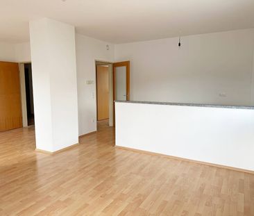 4-Zimmerwohnung mit Balkon und KFZ-Stellplatz - Photo 4