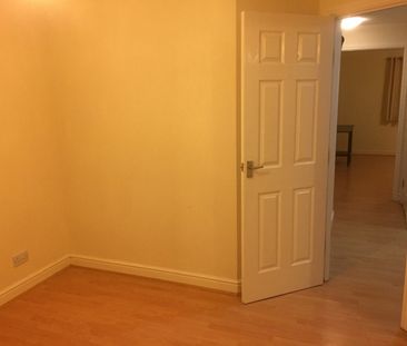 2 Bed Flat, Scarrel Gardens, G45 - Photo 5