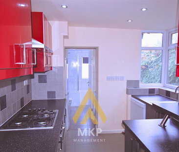 3 bedroom terraced house to rent - Photo 4 | Rentumo