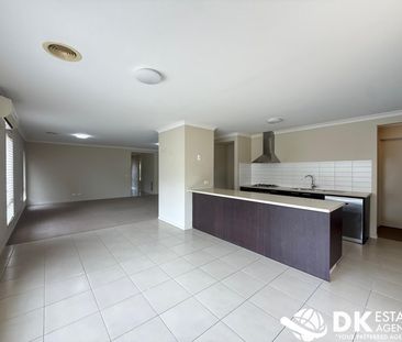 Spacious 4 Bedroom House - Photo 6