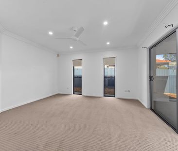 Room for the Whole Family, with a Pool to Enjoy! - Photo 4