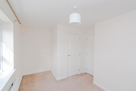 2 bedroom townhouse to rent - Photo 3