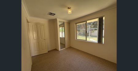 Spacious 4x2 Family Home in Popular Meadow Springs - Photo 5