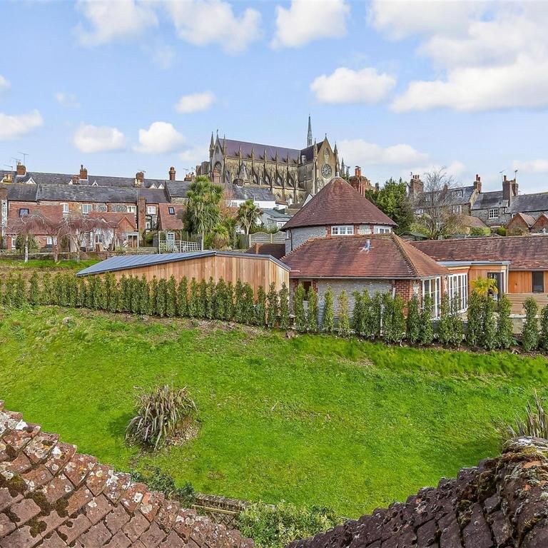3 bedroom cottage to rent - Photo 1
