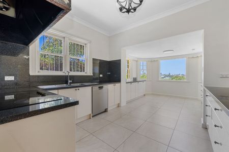 3 Cecil Road, Rose Bay, NSW 2029 - Photo 3