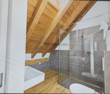 Charmante Dachwohnung mit Cheminée - Foto 2