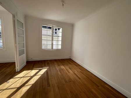 À louer - Appartement T3 avec cachet - Tours hyper centre - Photo 2