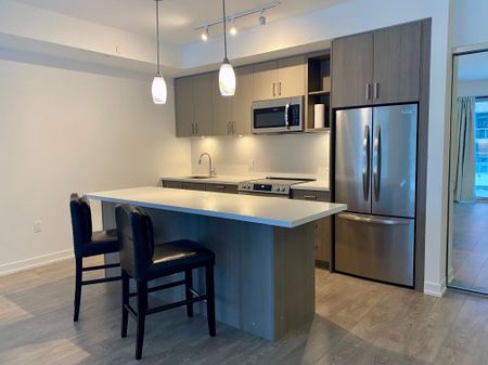 For Lease - 333 Sunseeker Avenue Unit# 151, Innisfil, Ontario - Photo 3