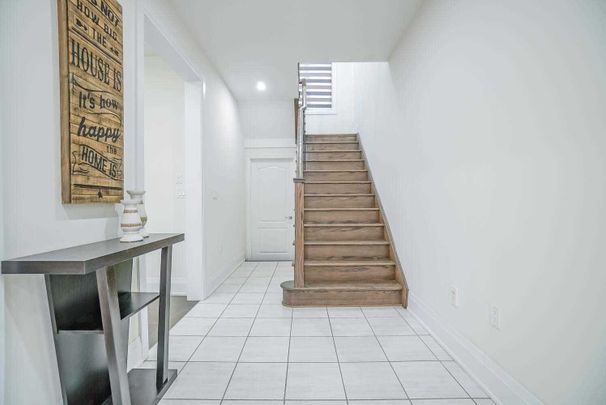 For Lease - 28 Dalecrest Road, Brampton, Ontario - Photo 1