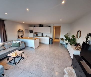 Appartement te huur - Foto 1