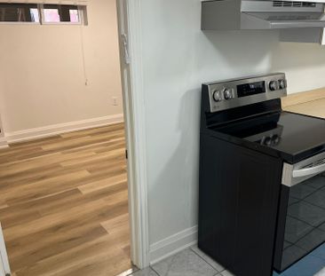 For Lease - 98 Frontenac Avenue Unit# 2, Toronto, Ontario - Photo 5