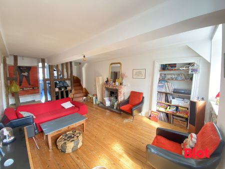 Location Appartement 4 pièces 90m² RENNES 35000 - Photo 2