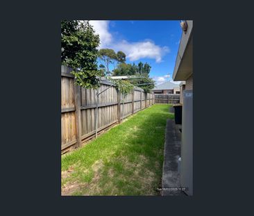3/98 South Valley Road, Highton, Vic 3216 - Photo 1