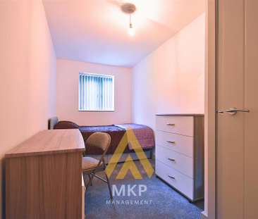 7 bedroom terraced house to rent - Photo 3