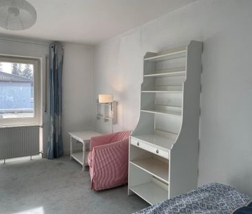 Zimmer zu vermieten, im Monat: 600 Euro, pro Tag/Wochenende 49 Eu - Photo 1