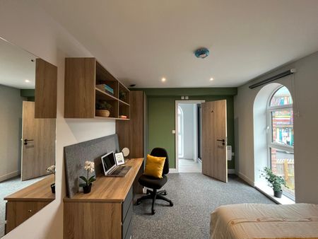 Room 3, Flat 19, Commercial Point, NG9 2NG, NOTTINGHAM - Photo 3