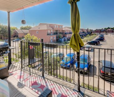 For Lease - 202 Whiltshire Avenue, Toronto, Ontario - Photo 3