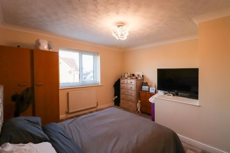 Blackthorn Court, Soham, Ely - Photo 4