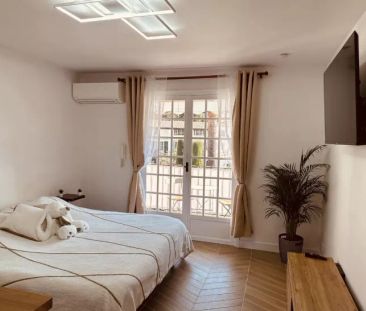 STUDIO refait à neuf de 26m² - Piscine - Tennis - Parking - Photo 1